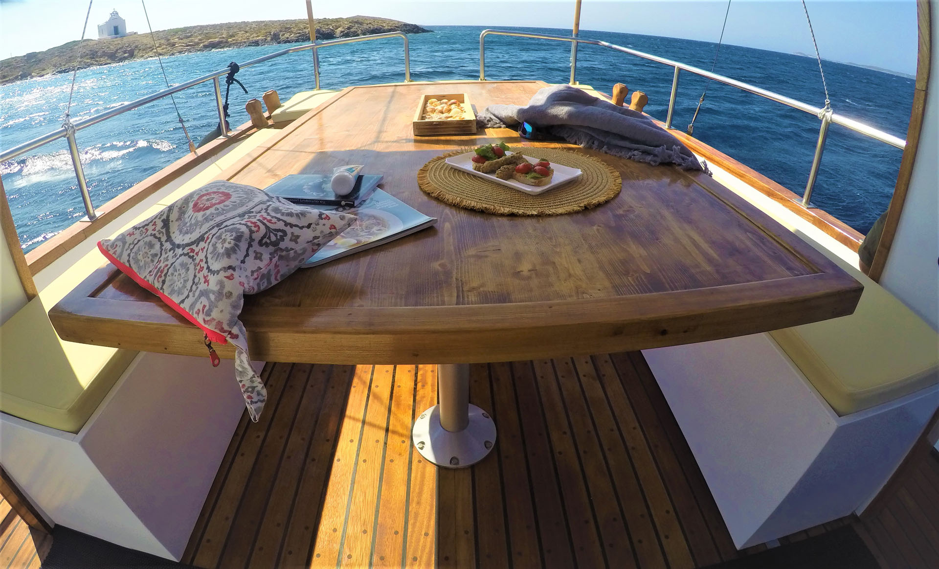 Rent a Boat in Paros