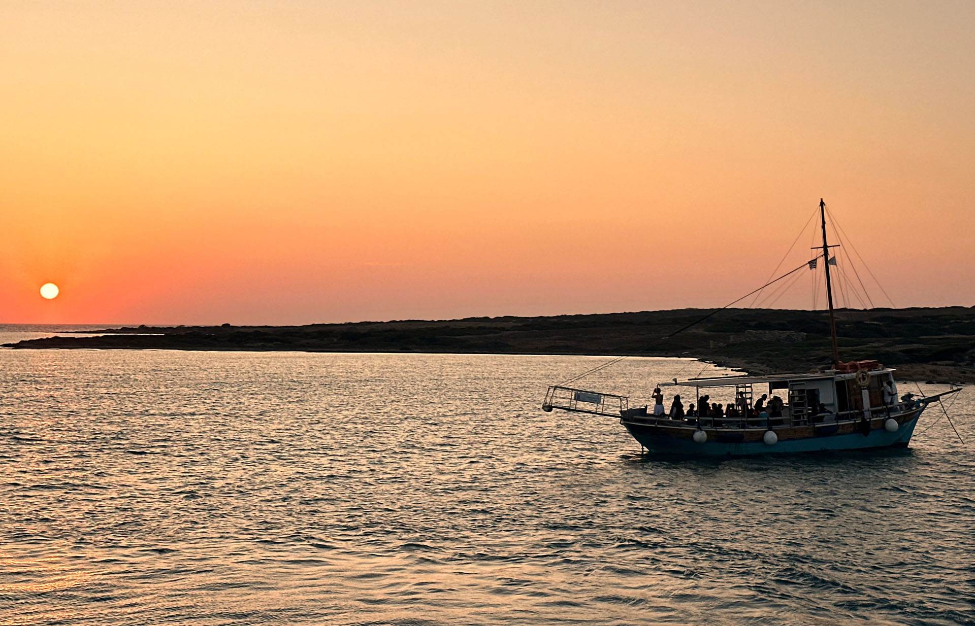 Rent a Boat in Paros