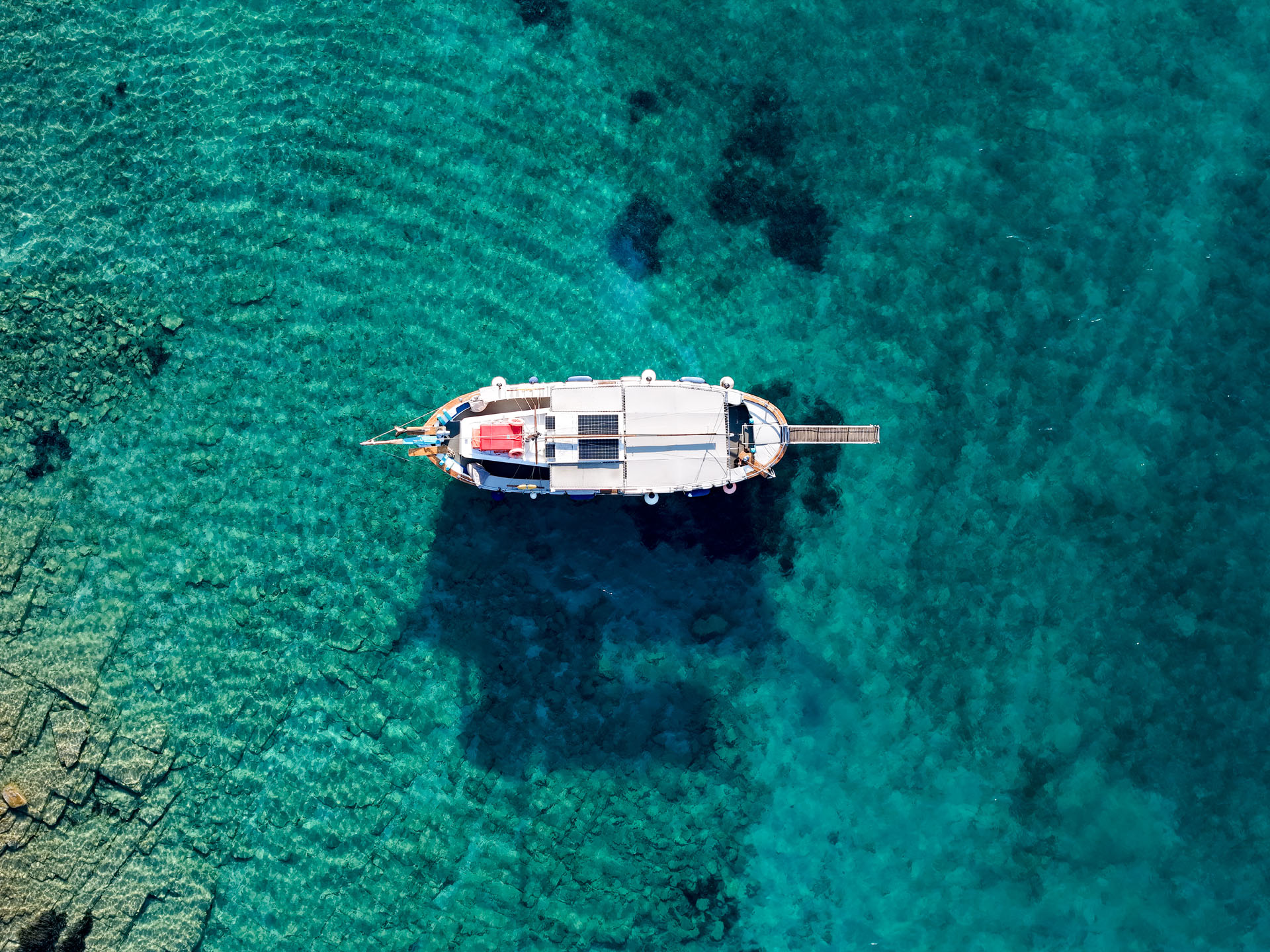 Rent a Boat in Paros