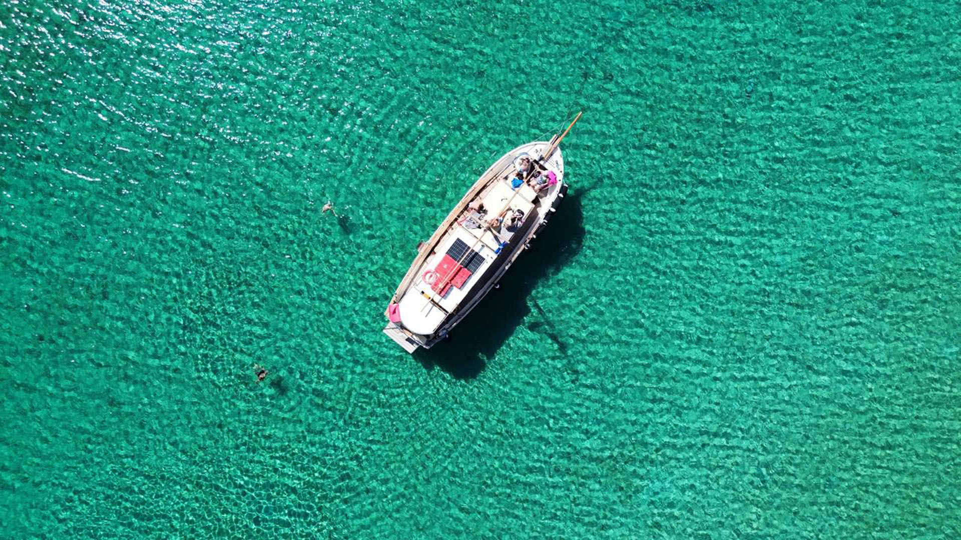 Rent a Boat in Paros